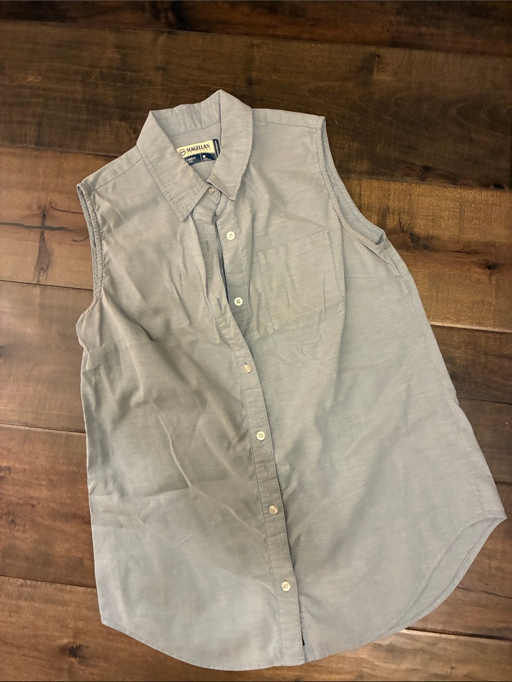 Magellan Outdoors Light Blue Collared Shirt